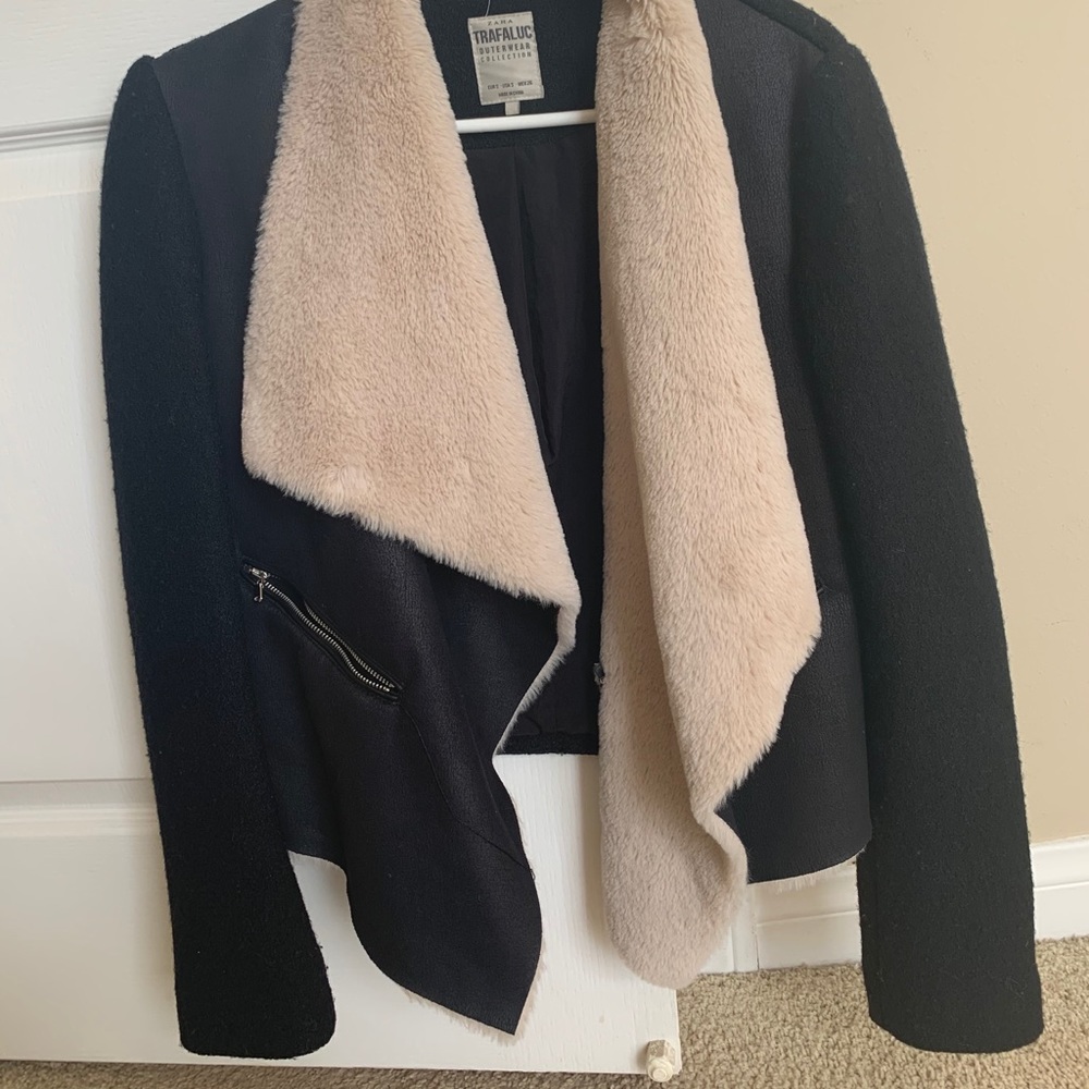 Zara Winter Jacket Faux Fur Size Small